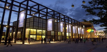 EXPO 2000